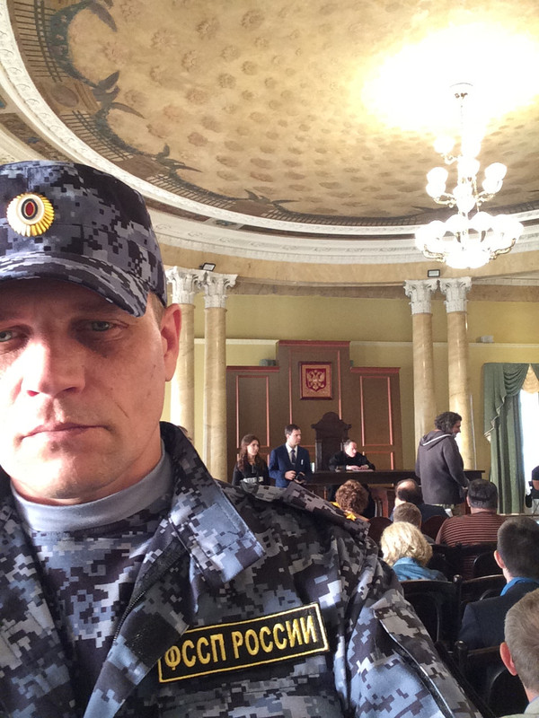 DA73A8F1-2B05-4B5B-BCFE-2807426609AC