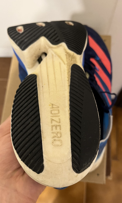 E865E505-2D34-47C1-914D-7795F8689A7A