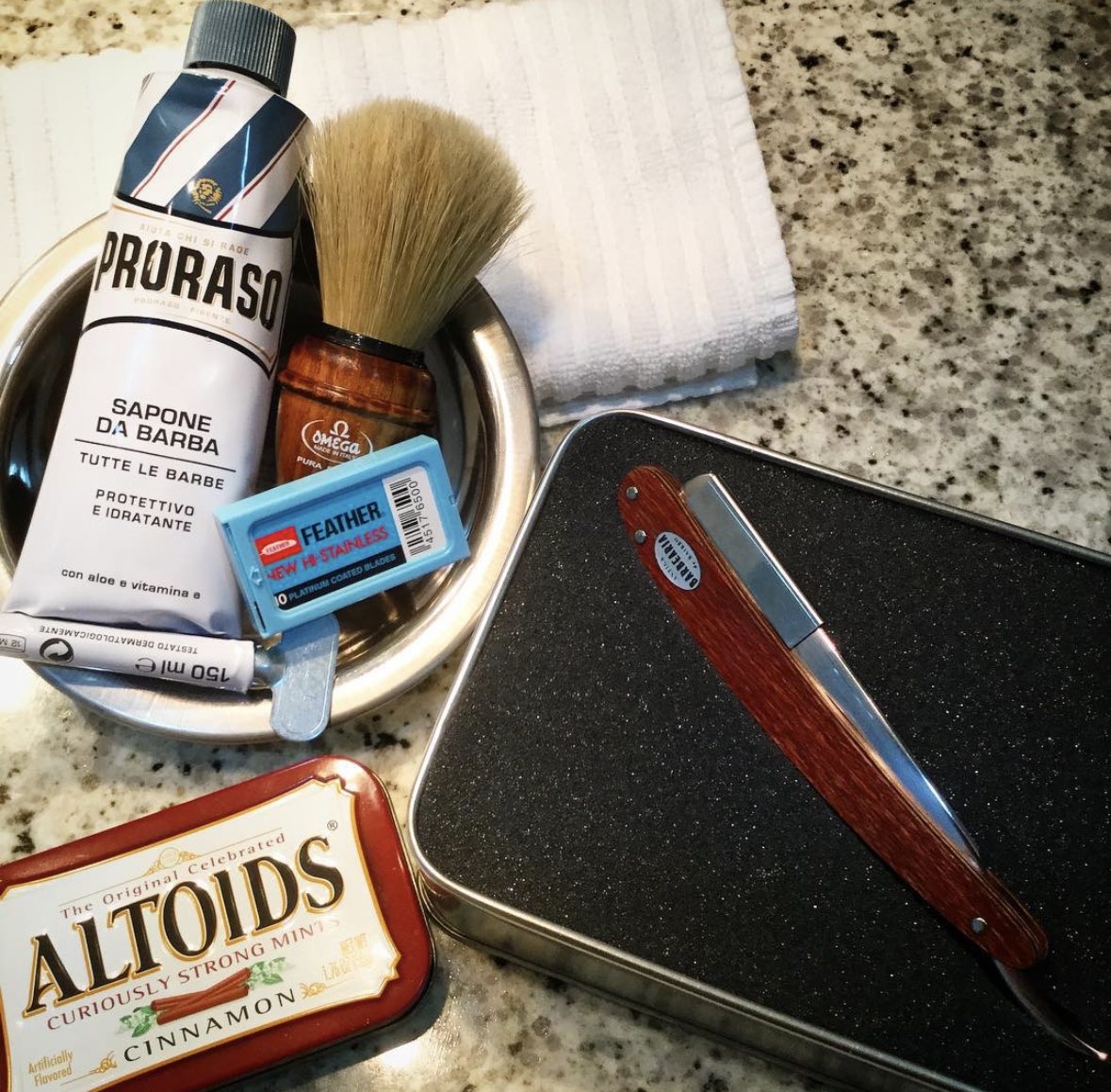 [Imagem: Proraso-e-Pincel-Omega.png]