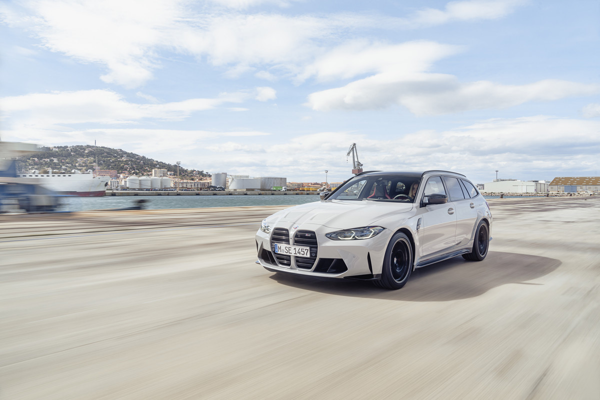 P90468109_highRes_the-first-ever-bmw-m