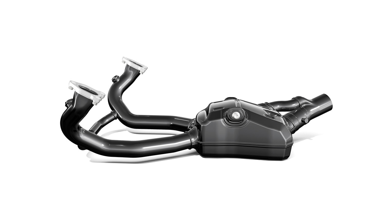 P90596495_highRes_the-new-bmw-r-1300-r