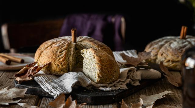 pumkin shape bread 2