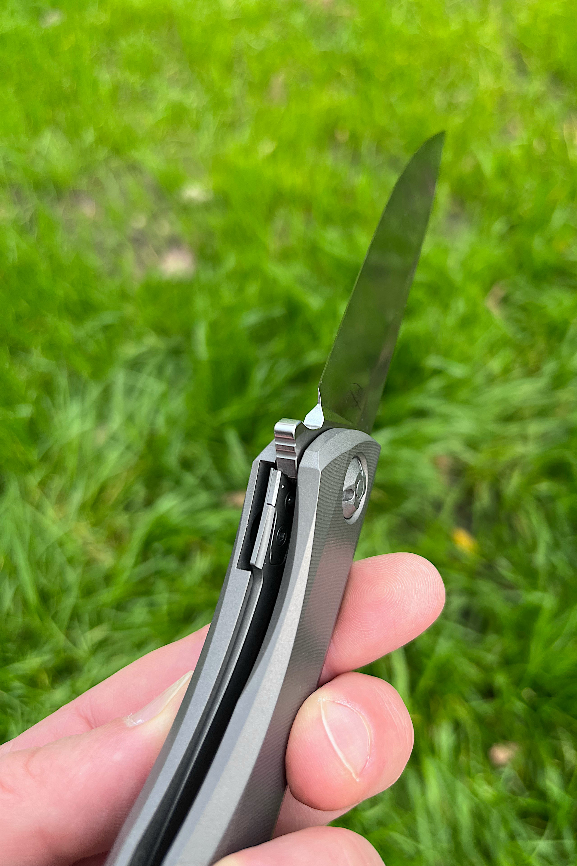 Ares-Ti-lockbar.jpg
