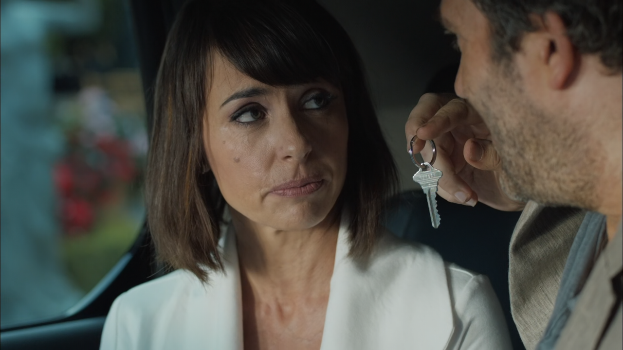 UnREAL (2015) - S01E02 - Relapse (1080p WEB-DL x265 Vyndros).mkv