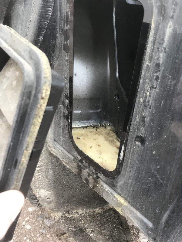 EB14E0DD-A1B5-4A05-AE34-CA3EB561C858