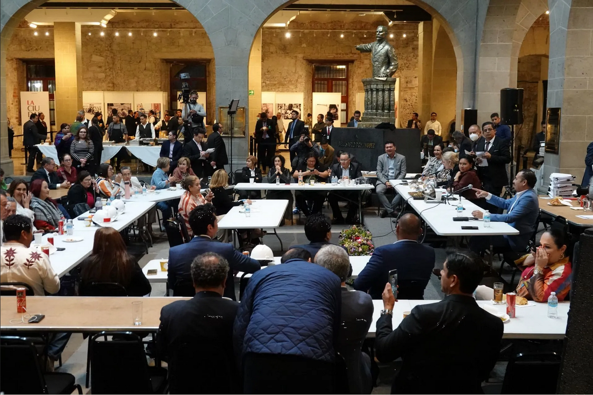  ¿Qué reformas aprobaron los senadores?