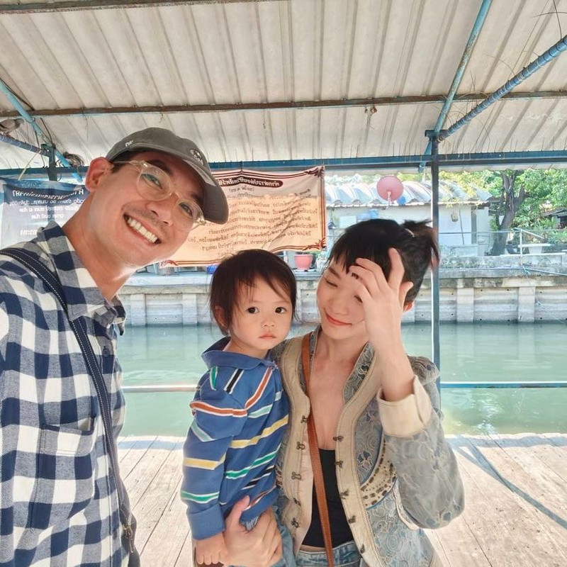 vikkiiexplorer-1713447076-3348959262218533792-54255420614