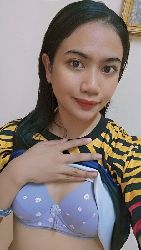 photo_6143304243201820246_y