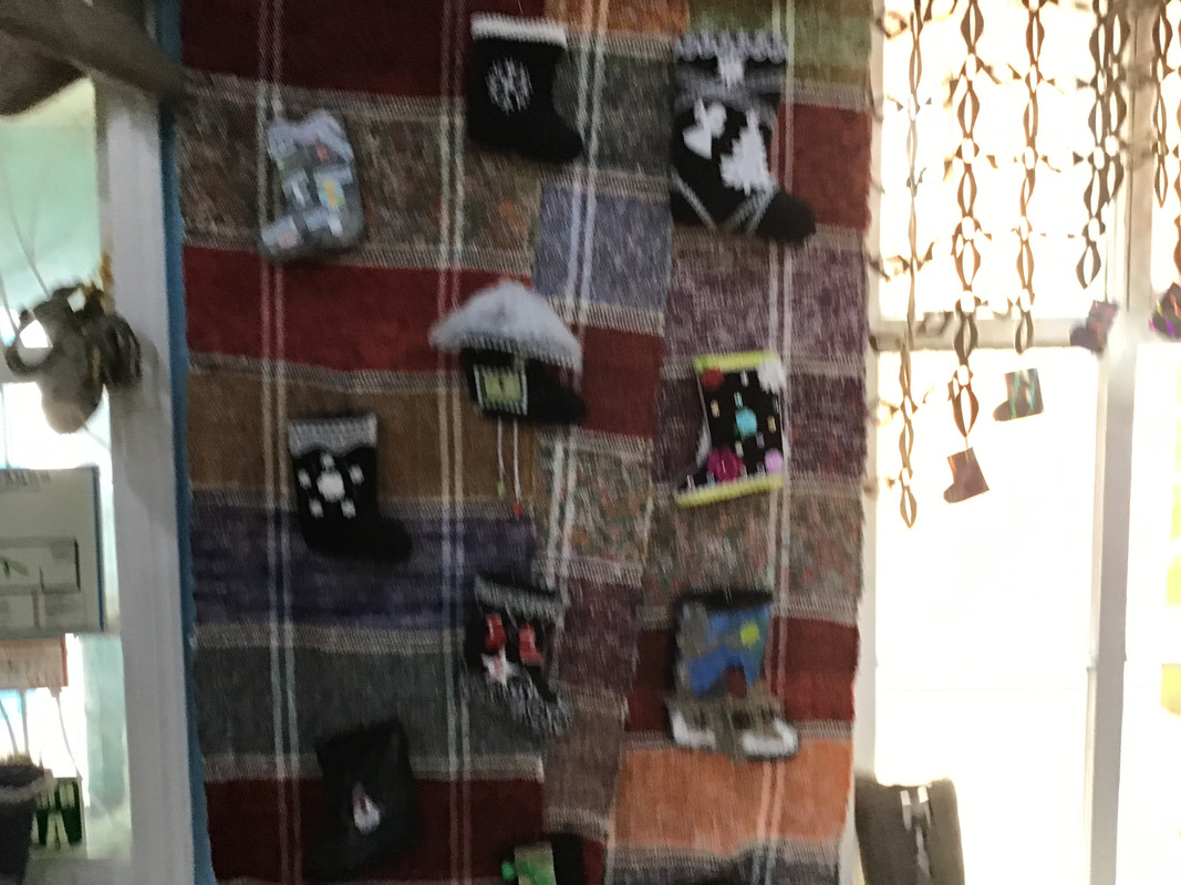 FB5FDFEC-42B6-425A-98C7-83BB44B0BF5B