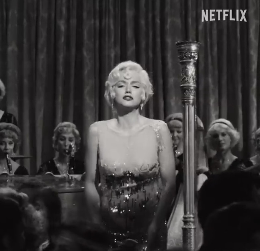 C2ECA128-A092-44D3-A1A2-D2D3DAB1E7CE