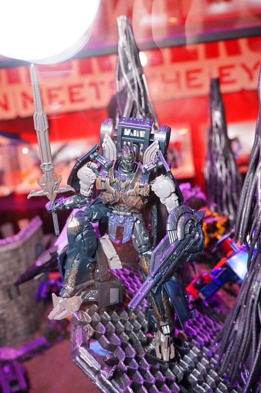 SDCC-2017-Hasbro-Transformers-164