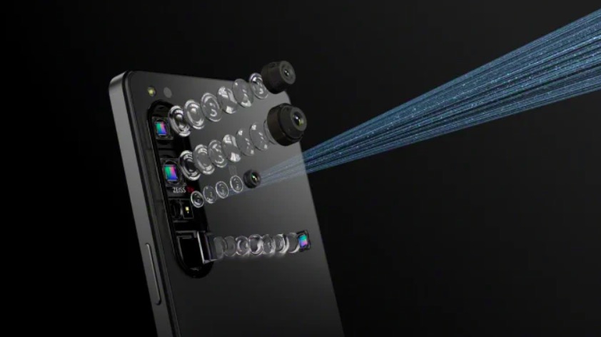 Sony presenta el 'primer lente de zoom óptico real del mundo' en el Xperia 1 IV