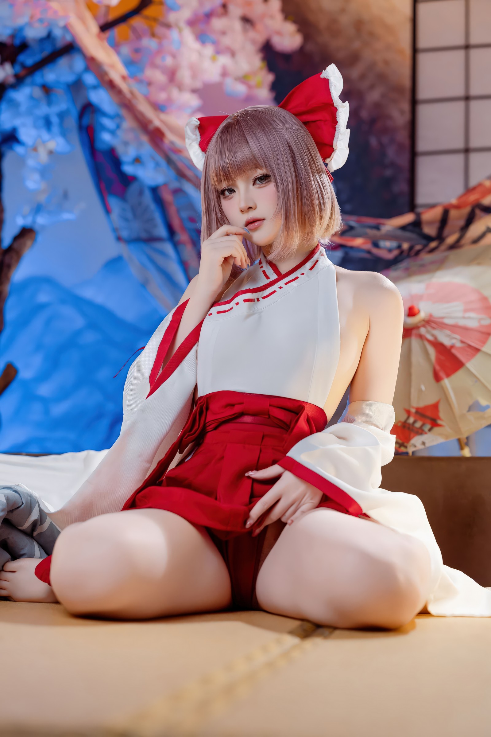 屿鱼 Yuyu 兼职巫女 Cosplay 写真图集（66P｜639MB）插图9