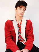 tumblr_pmd7s3xPug1u8au21o1_1280