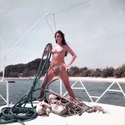 Caroline-Munro-d52
