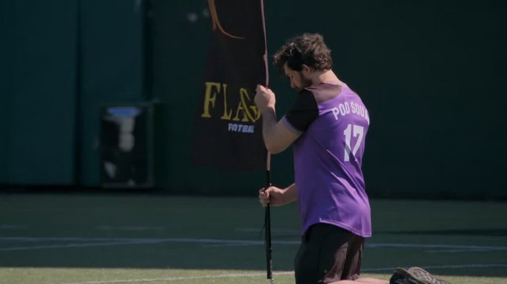 [Image: qahel4knh335.jpg]