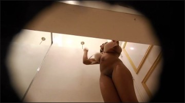 [Image: Voyeur20515090109.jpg]
