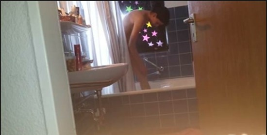[Image: Voyeur4695145031.jpg]