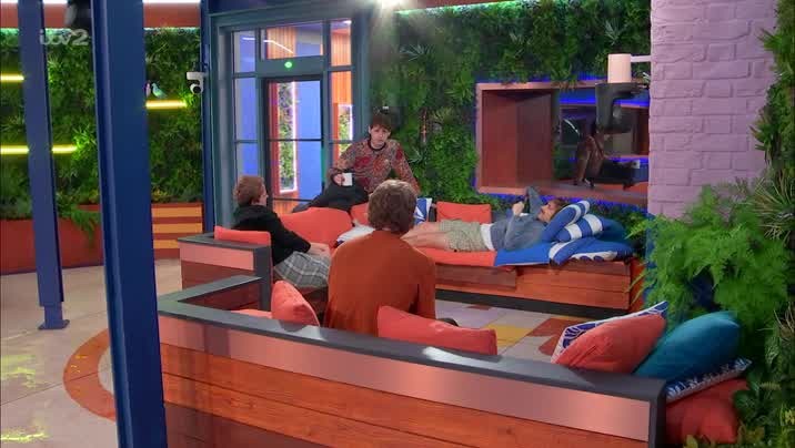 [Image: y3ls0z7yfu3s.jpg]