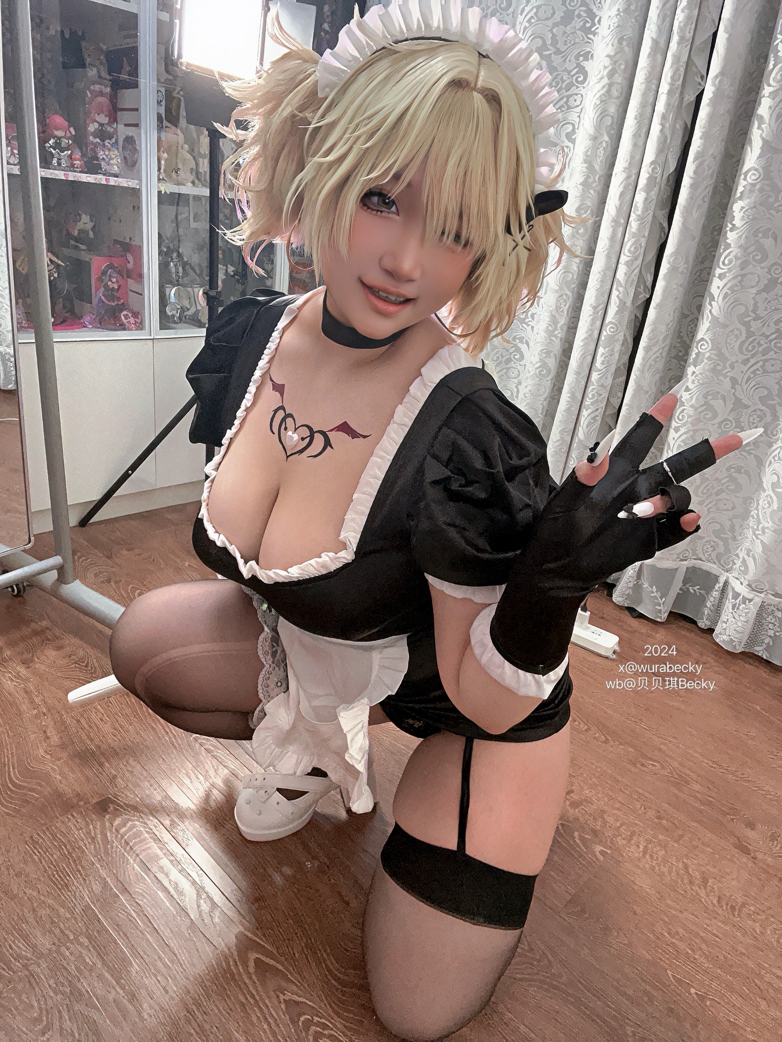 贝贝琪 Becky 烟烟 女仆 Cosplay 写真＋视频合集（69P｜1V｜339MB）插图4