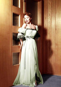 Jeanne-Crain-b17