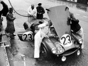 24 HEURES DU MANS YEAR BY YEAR PART ONE 1923-1969 - Page 36 55lm23AMartinDB3S_P.Collins-PFrère_4