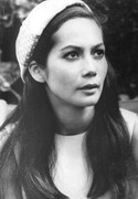nancy-kwan-b29