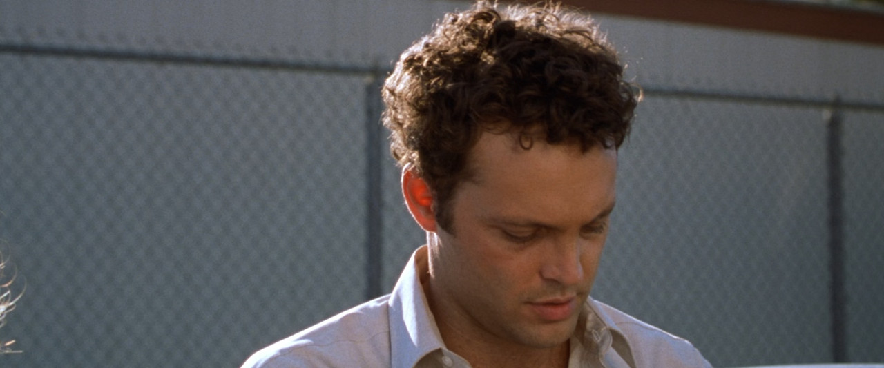 The Cell (2000) DC.mkv_snapshot_01.42.04_[2018.02.17_23.05.12]