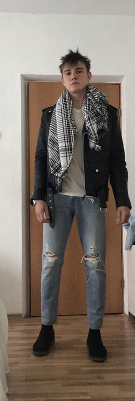 B60FD708-276C-429D-8AD4-6C4082D0FA4D