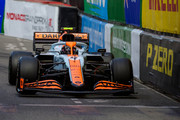 [Imagen: lando-norris-mclaren-mcl35m-1.jpg]