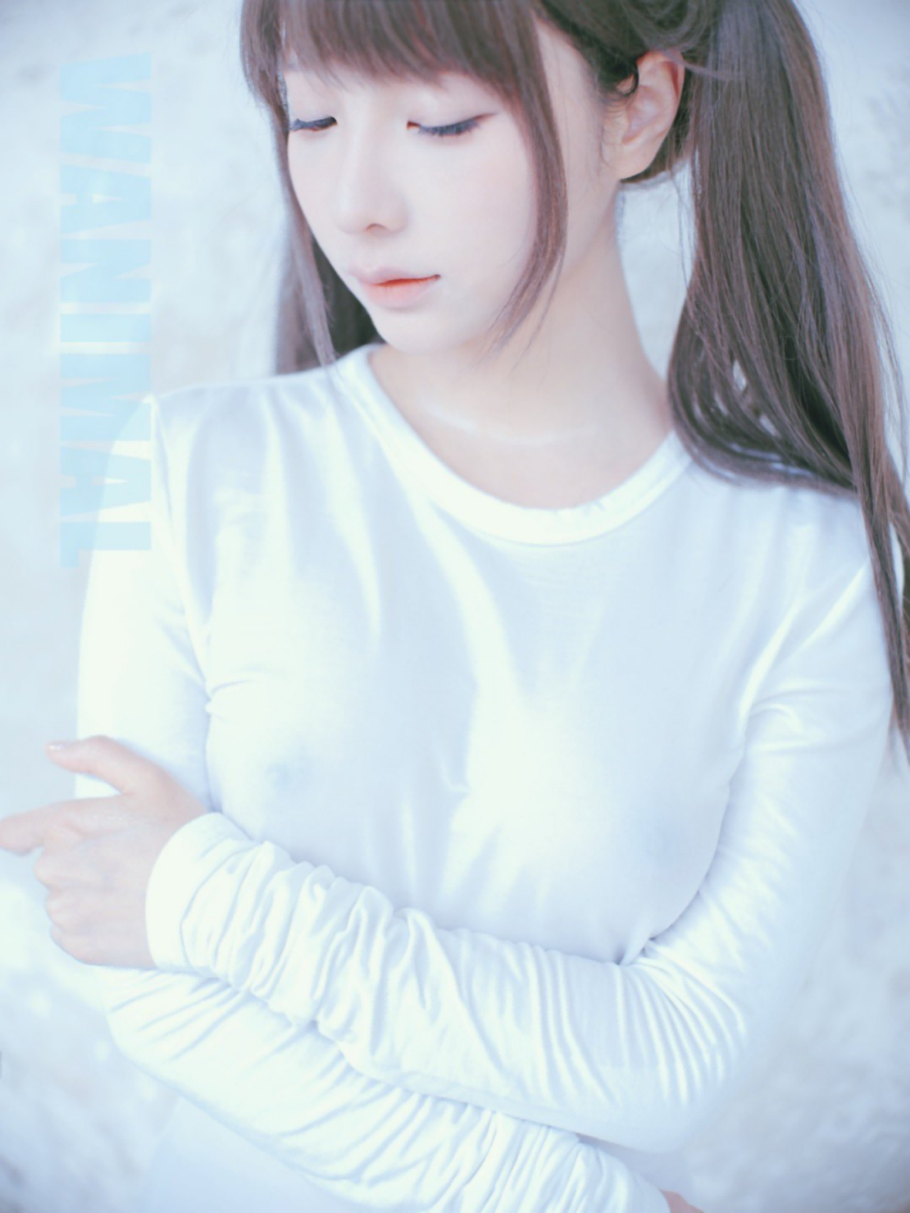 蠢沫沫王动作品集，蝴蝶结与长发的冷峻美学，104P+1视频插图1