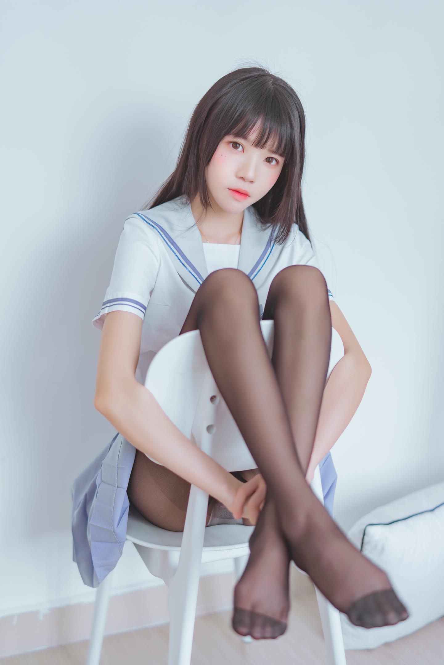 桜桃喵 NO.062 桜桃未熟2 黑丝校服 21