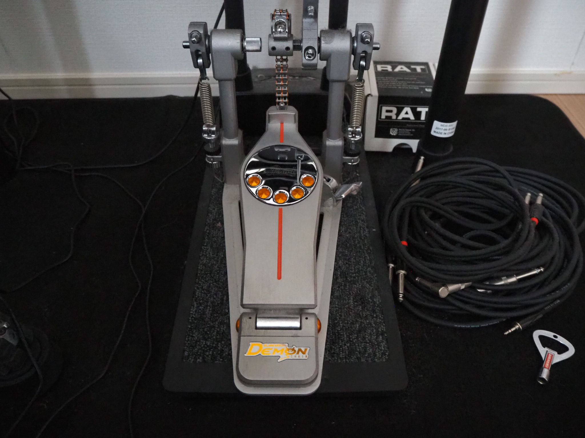 RINA'S GEAR Rina-pearldemonchainpedal