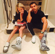KELLY RIPA & MARK CONSUELOS