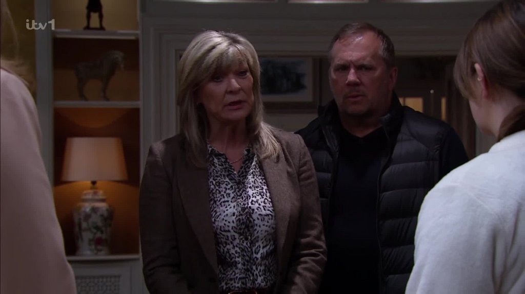 [Image: tphbmv7t122d.jpg]