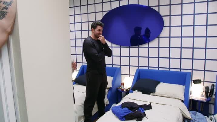 [Image: 30ax3ztbxug3.jpg]