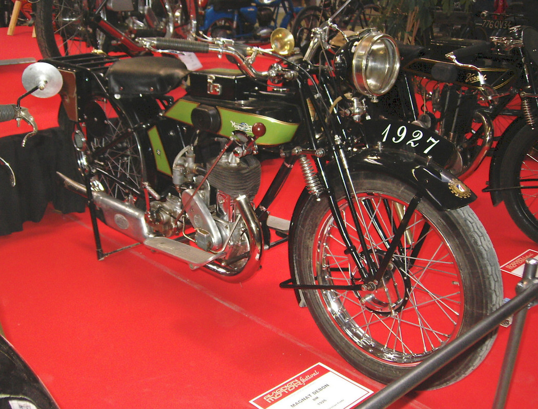 AVIGNON MOTOR FESTIVAL MAGNAT DEBON 1927 — Postimages