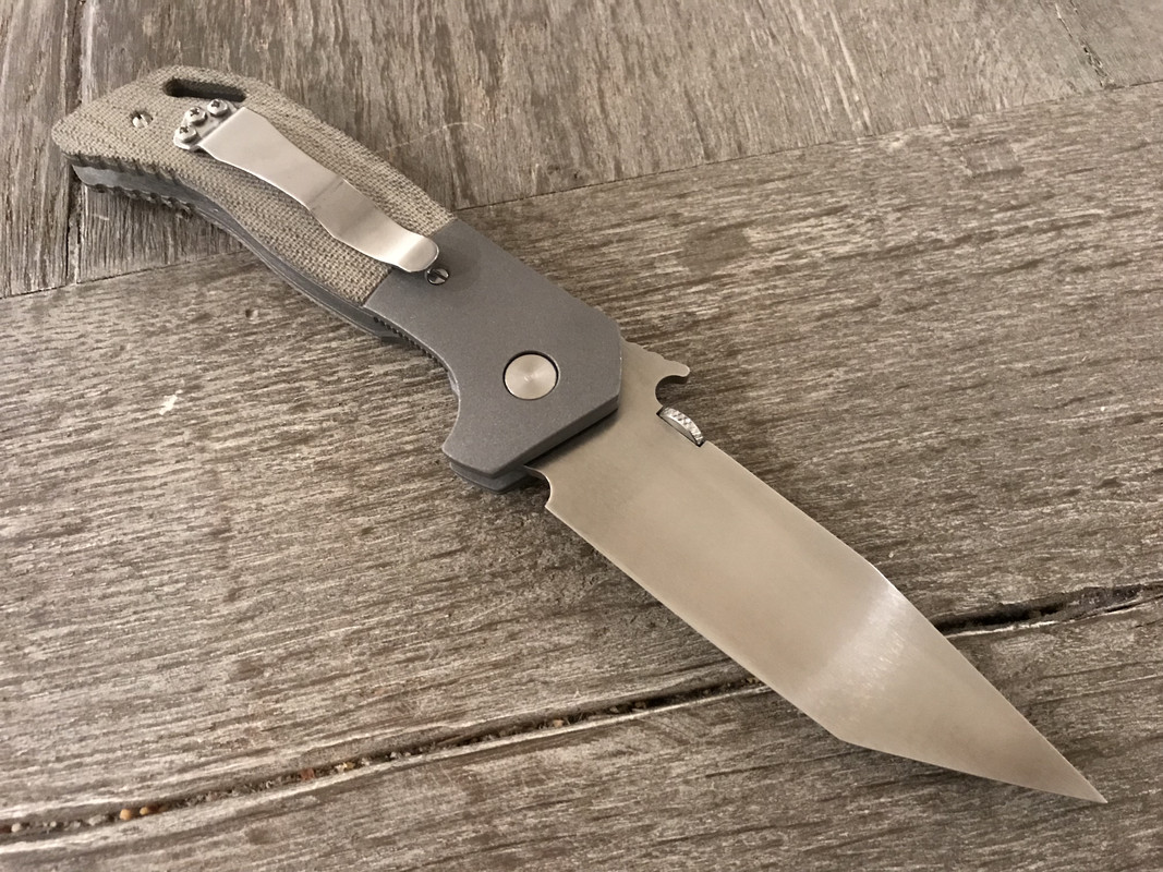 90401377-41BD-4758-9C47-4AA2B18315D9