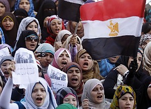 C:\Users\lenovo\Pictures\Saved Pictures\muslim woman\180545981-81421596-28bd-4456-9b5b-09ddef118c41.jpg