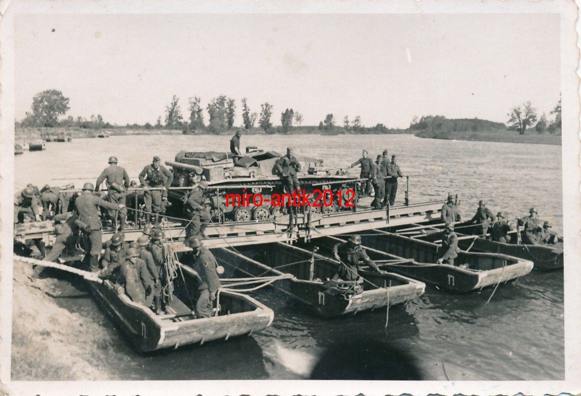 Pionier-Bataillon 238, Einsatz Ost und Westfront, Stug, Fährbetrieb