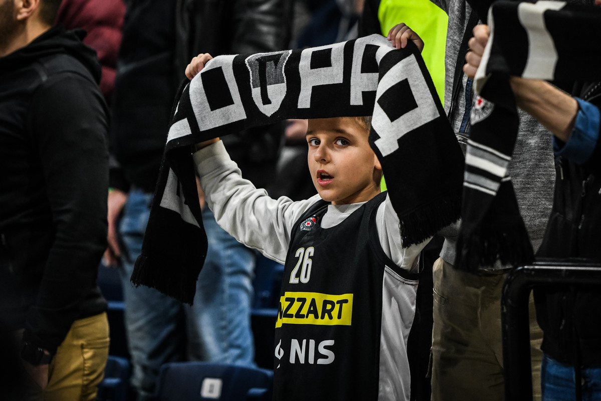 323056556-884255279519510-23958253351310