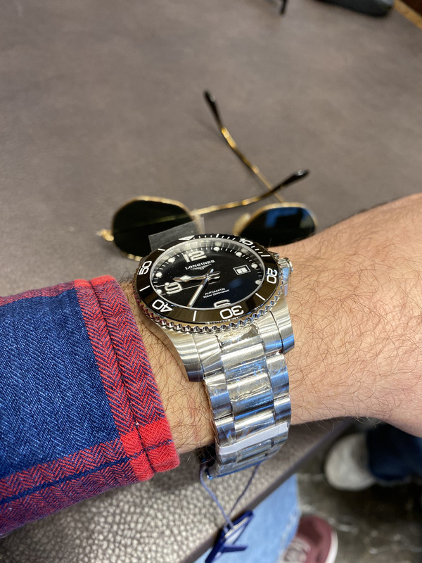 8F029942-982D-4FD4-9D9E-F01938149B41