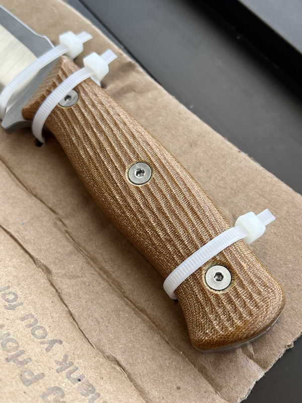 F7549D75-F909-47F6-BCF4-52E8984CBF2E