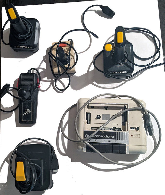 Joysticks_datassette