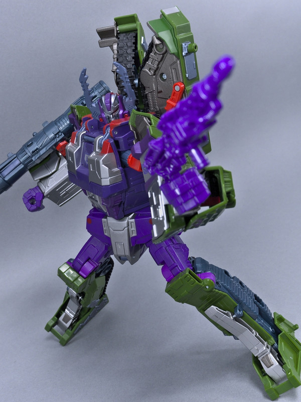 LG-EX-Armada-Megatron-40