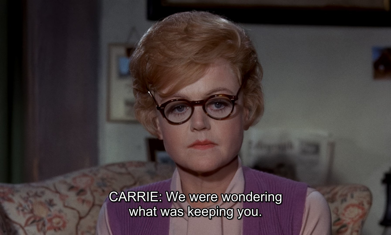 Bedknobs and Broomsticks (1971).mkv_snapshot_00.30.03.881