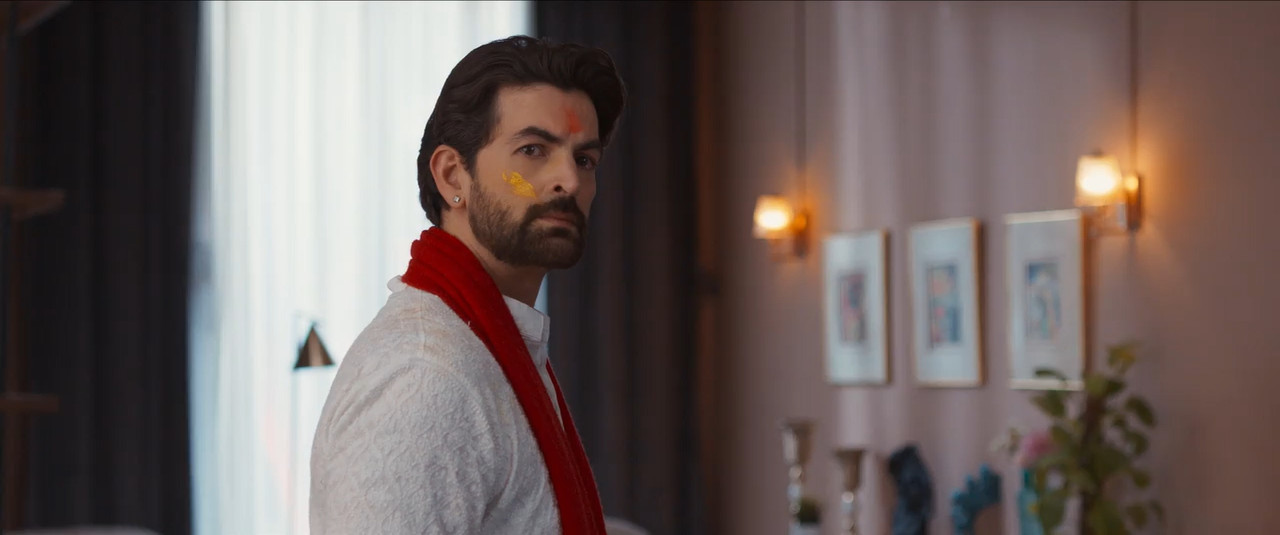 Ek Chatur Naar 2025 WebRip [Hindi] 480p 720p ESub Screenshot