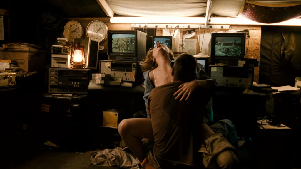 Три короля.(1999).WEB-DLRip-AVC.O.M.[-=DoMiNo=-].mkv_20230826_091217.967