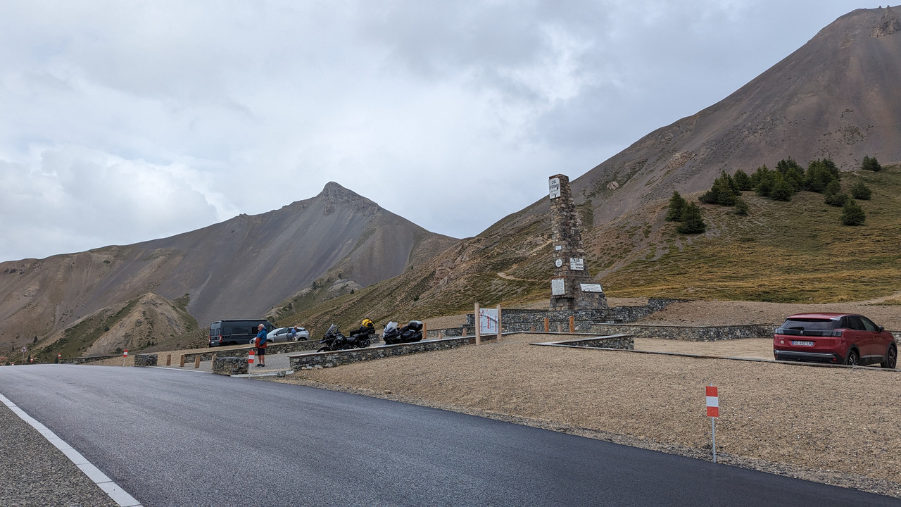 Route des grandes alpes en 718 spyder J1-izoard-1