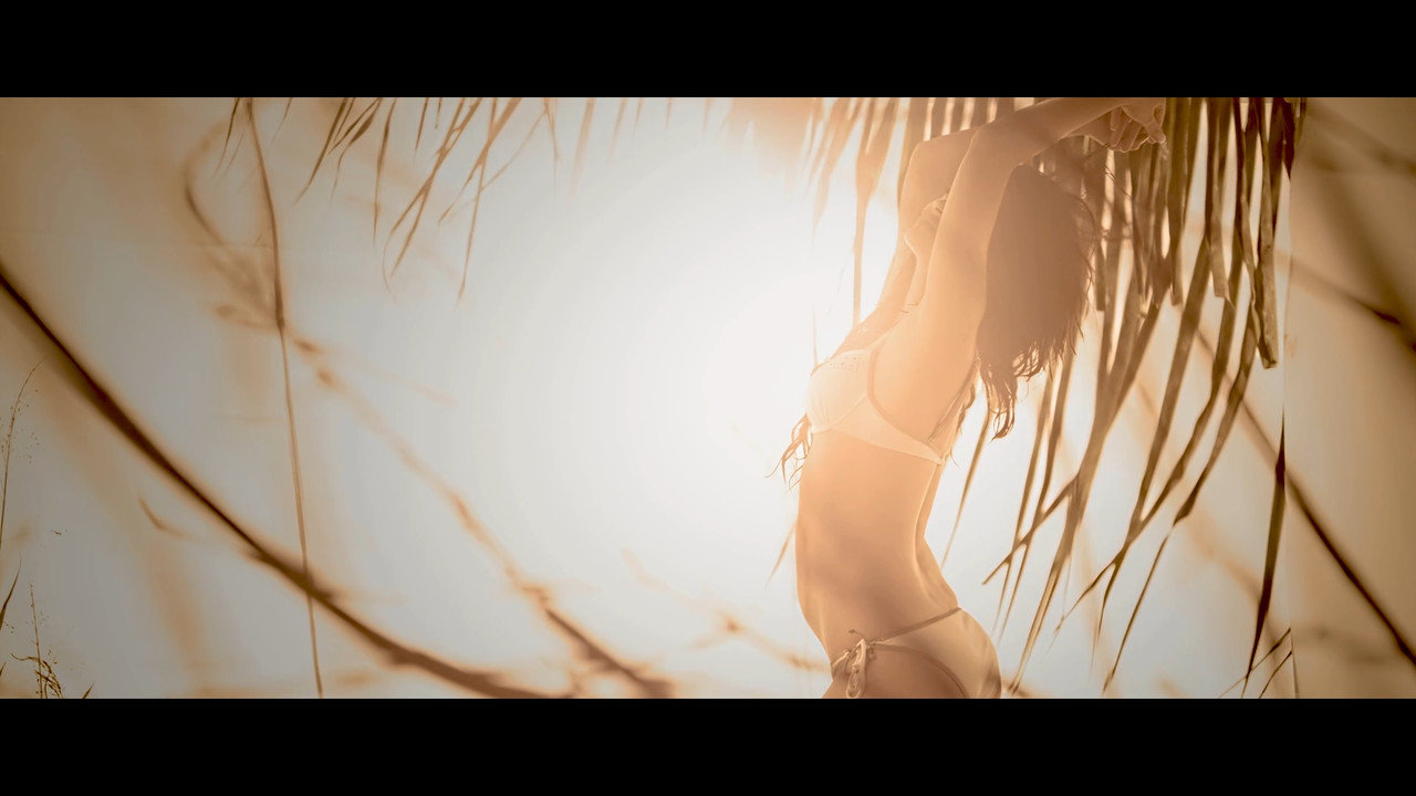 Aaj Phir Tumpe 4k.mp4_snapshot_00.57.675